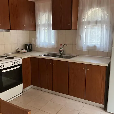 Ligeris House 2 Case de vacanță Agioi Deka (Corfu)