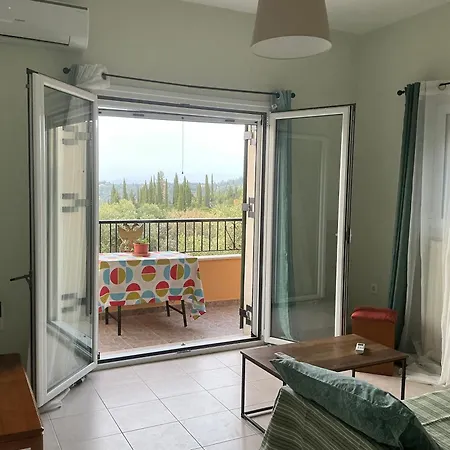 Ligeris House 2 Agioi Deka (Corfu)