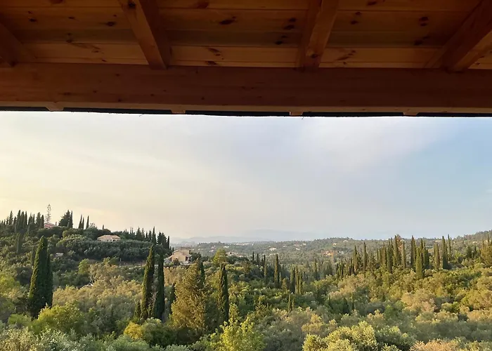 בית נופש Ligeris House 2 Agioi Deka (Corfu)
